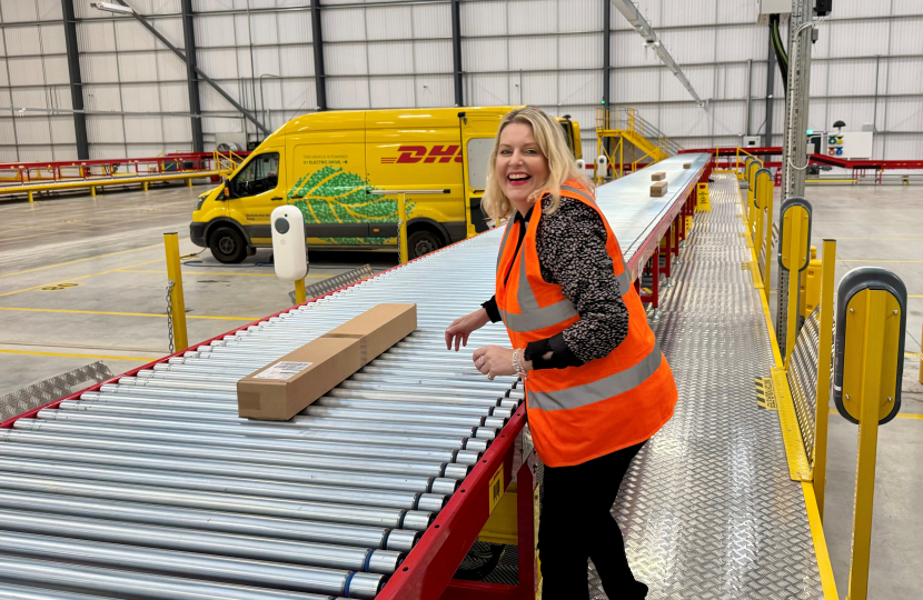 Mims Davies MP joins DHL Express opening their new Gatwick service centre