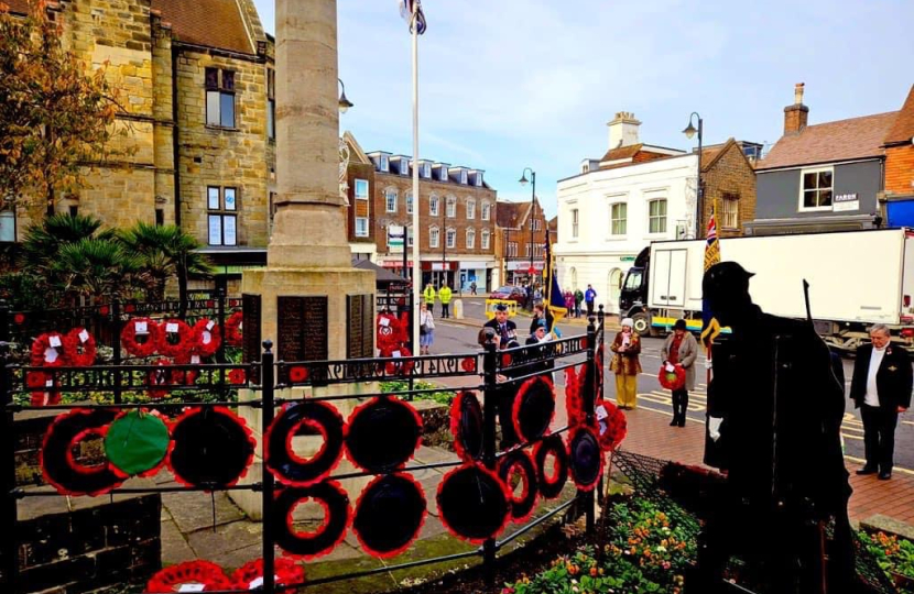 Mims Davies MP joins East Grinstead for Armistice Day