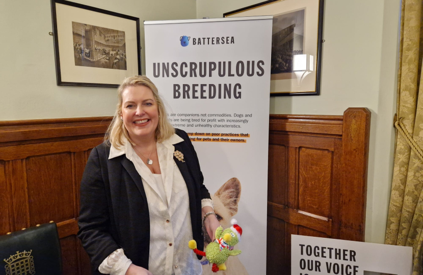 Mims Davies MP shows support for Animal Rescues at Battersea reception