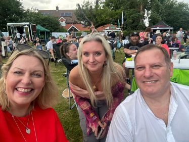 Mims Davies MP joins Gig on the Green in Crawley Down