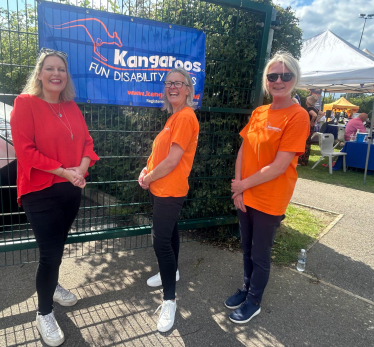 Mims Davies MP joins Kangafest 30th Anniversary celebration