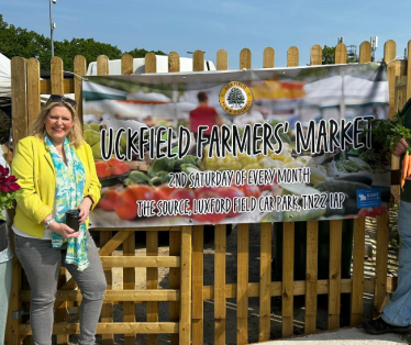 Mims Davies MP supports Love Your Local Market campaign