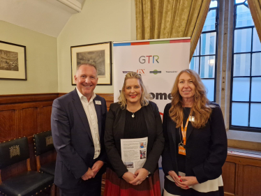 Mims Davies MP meets with Govia Thameslink Railway (GTR) in Parliament